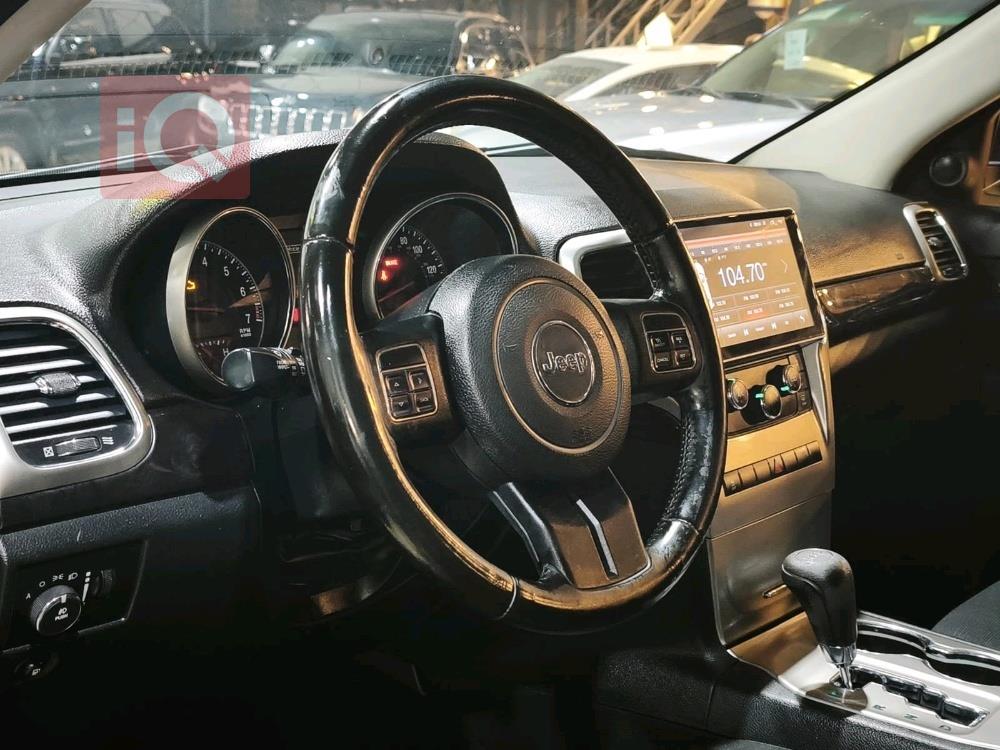 جيب جراند شيروكي